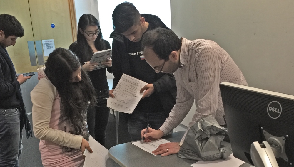 Handling Student Questions during Lecture